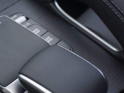 Certified 2026 Mercedes-Benz GLE 350 4MATIC image 41