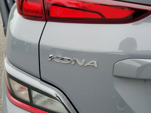 Used 2023 Hyundai Kona SE FWD image 20
