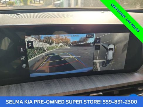 Used 2025 Kia Telluride SX w/ SX Captain's Chair Package image 21