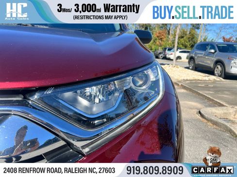 Used 2017 Honda CR-V LX image 9