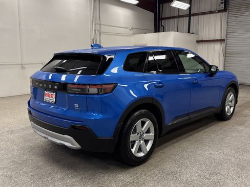 Used 2024 Honda Prologue EX image 17