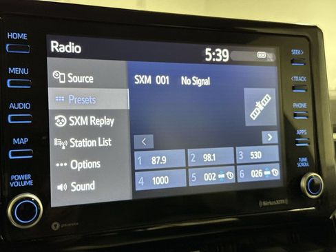 Used 2022 Toyota Corolla LE FWD image 14