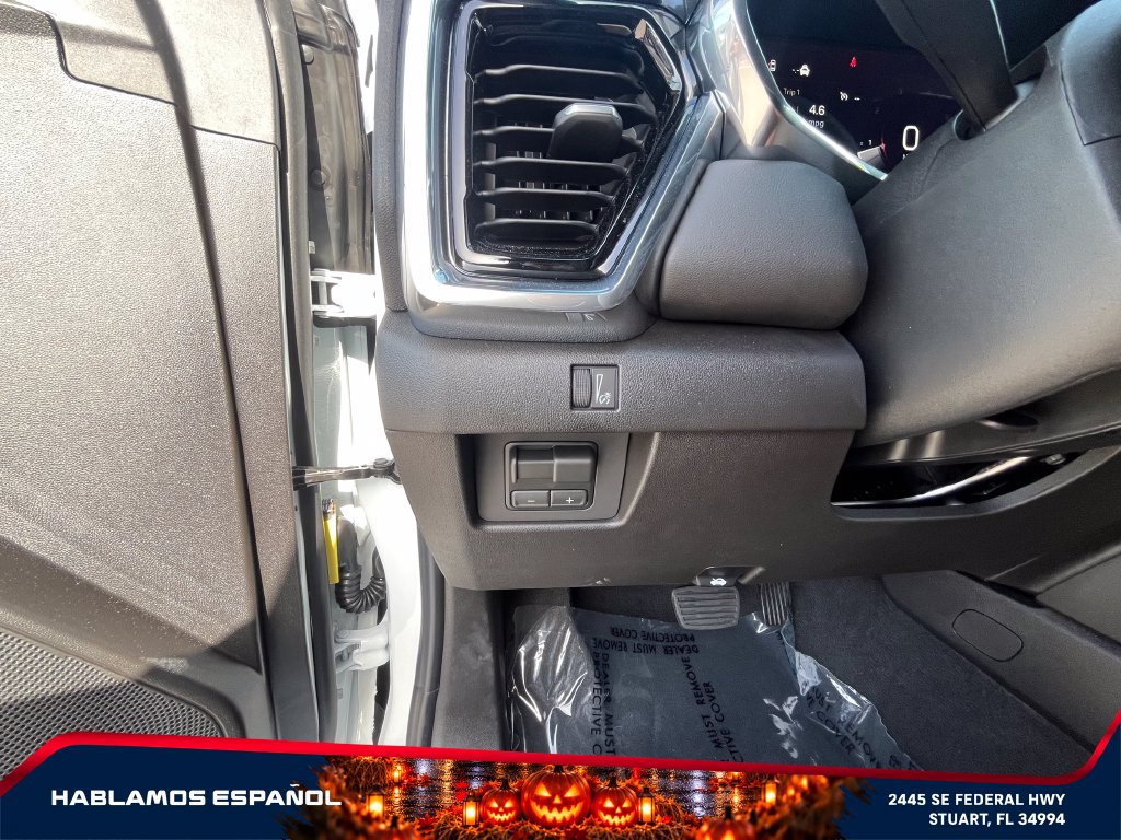 New 2026 GMC Canyon Elevation RWD image 24