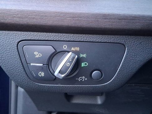 Used 2021 Audi Q5 2.0T Premium image 20