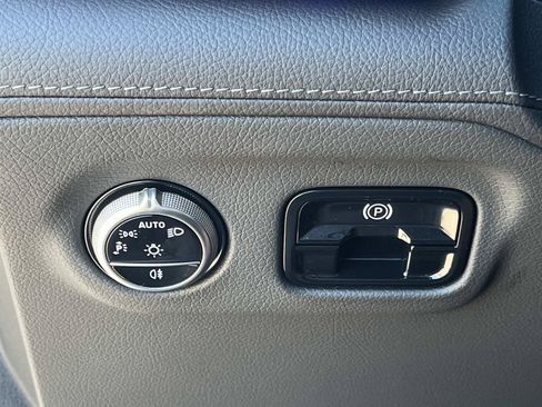 Certified 2023 Mercedes-Benz EQE 350+ Sedan image 28