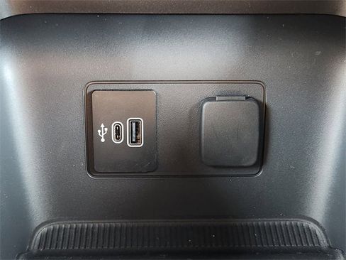 New 2026 Ford Explorer ST image 17