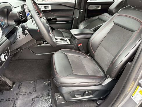 Used 2023 Ford Explorer ST-Line w/ Class IV Trailer Tow Package image 18