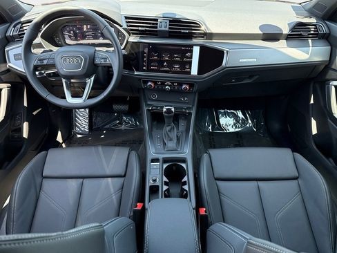 Certified 2025 Audi Q3 2.0T Premium w/ Convenience Package image 13