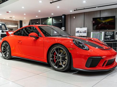 Used 2018 Porsche 911 GT3 image 5