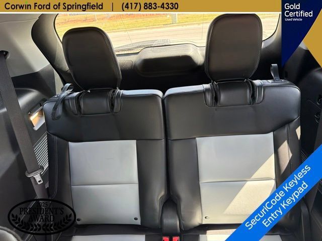 Certified 2022 Ford Explorer XLT w/ Equipment Group 202A AWD/4WD image 16