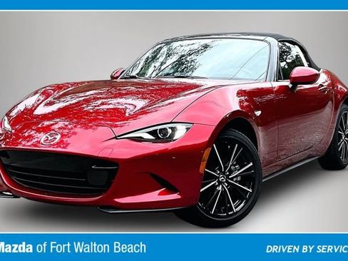 Used 2025 MAZDA MX-5 Miata Grand Touring RWD image 2