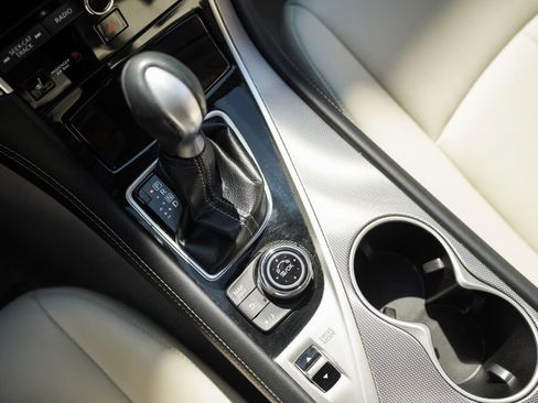 Used 2017 INFINITI Q50 3.0t Premium w/ 3.0T Premium Plus Package image 34