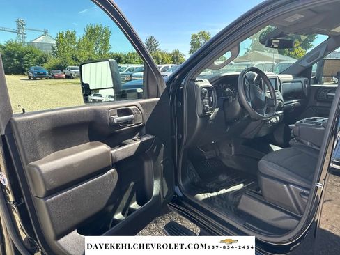 Used 2024 Chevrolet Silverado 2500 W/T AWD/4WD image 9