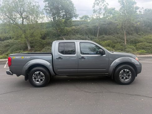 Used 2017 Nissan Frontier Desert Runner RWD image 6