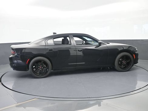 Used 2023 Dodge Charger SXT RWD image 7
