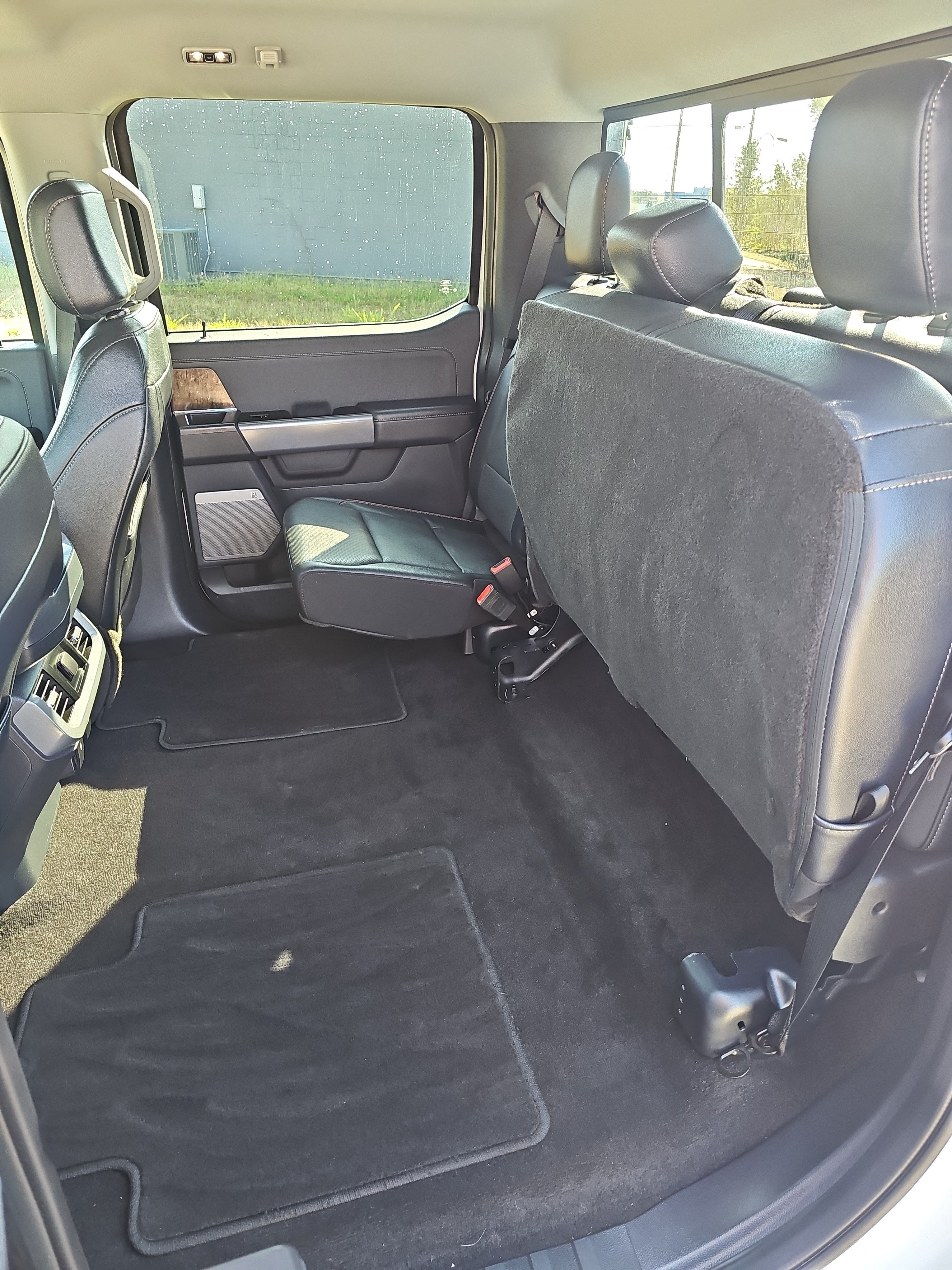 Used 2023 Ford F150 Lariat AWD/4WD image 15