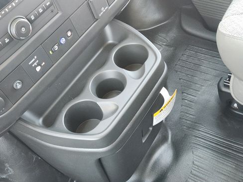New 2026 Chevrolet Express 2500 Extended RWD image 15