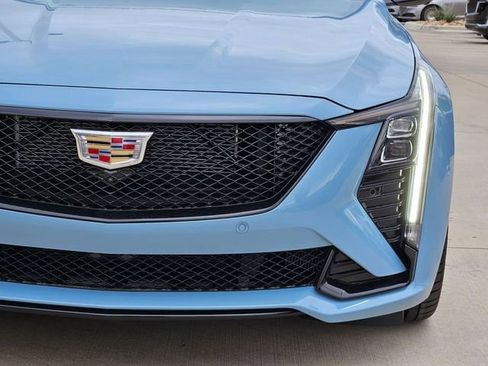 New 2026 Cadillac CT5 V image 6
