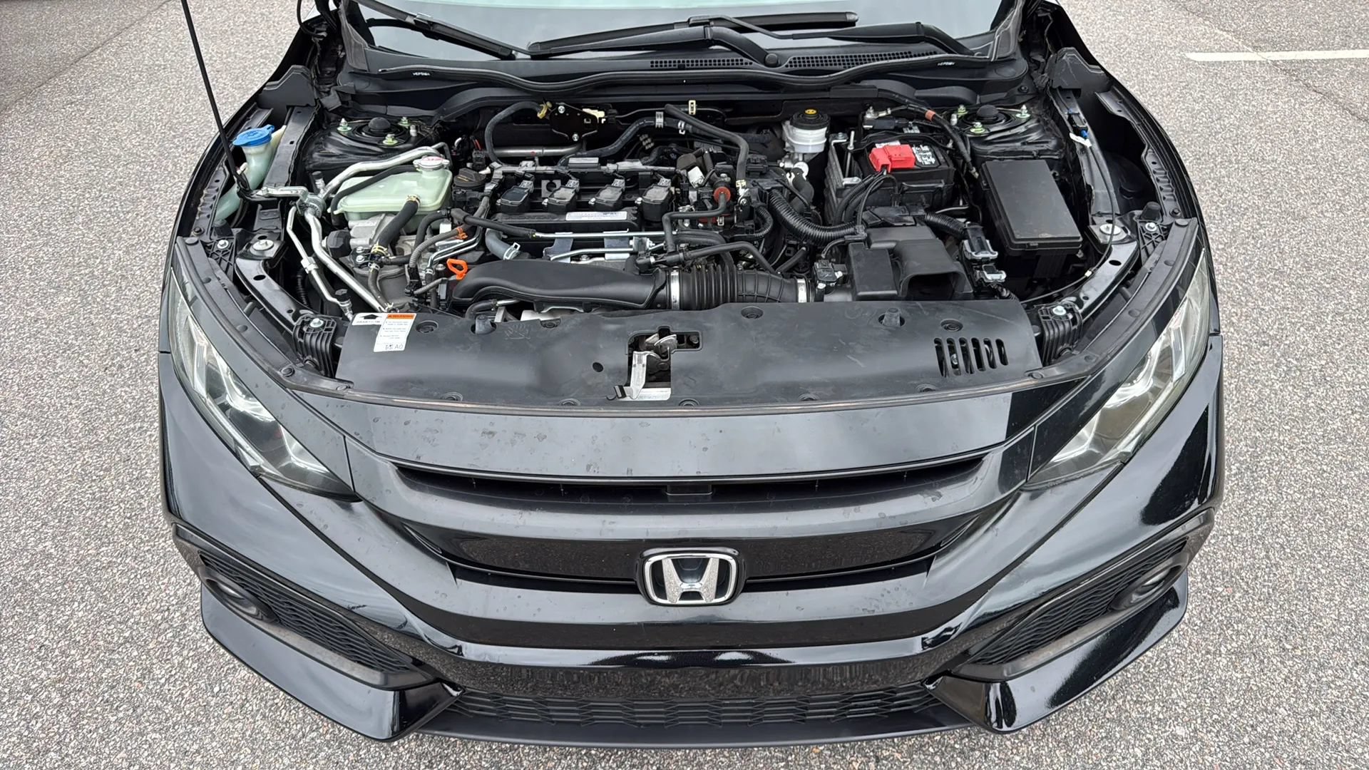 Used 2018 Honda Civic EX image 9