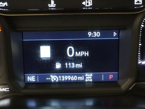 Used 2020 GMC Sierra 1500 AT4 w/ AT4 Premium Package image 49