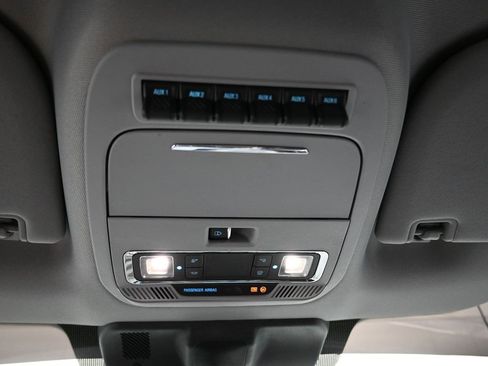 Used 2024 Ford F350 Lariat w/ Chrome Package image 12