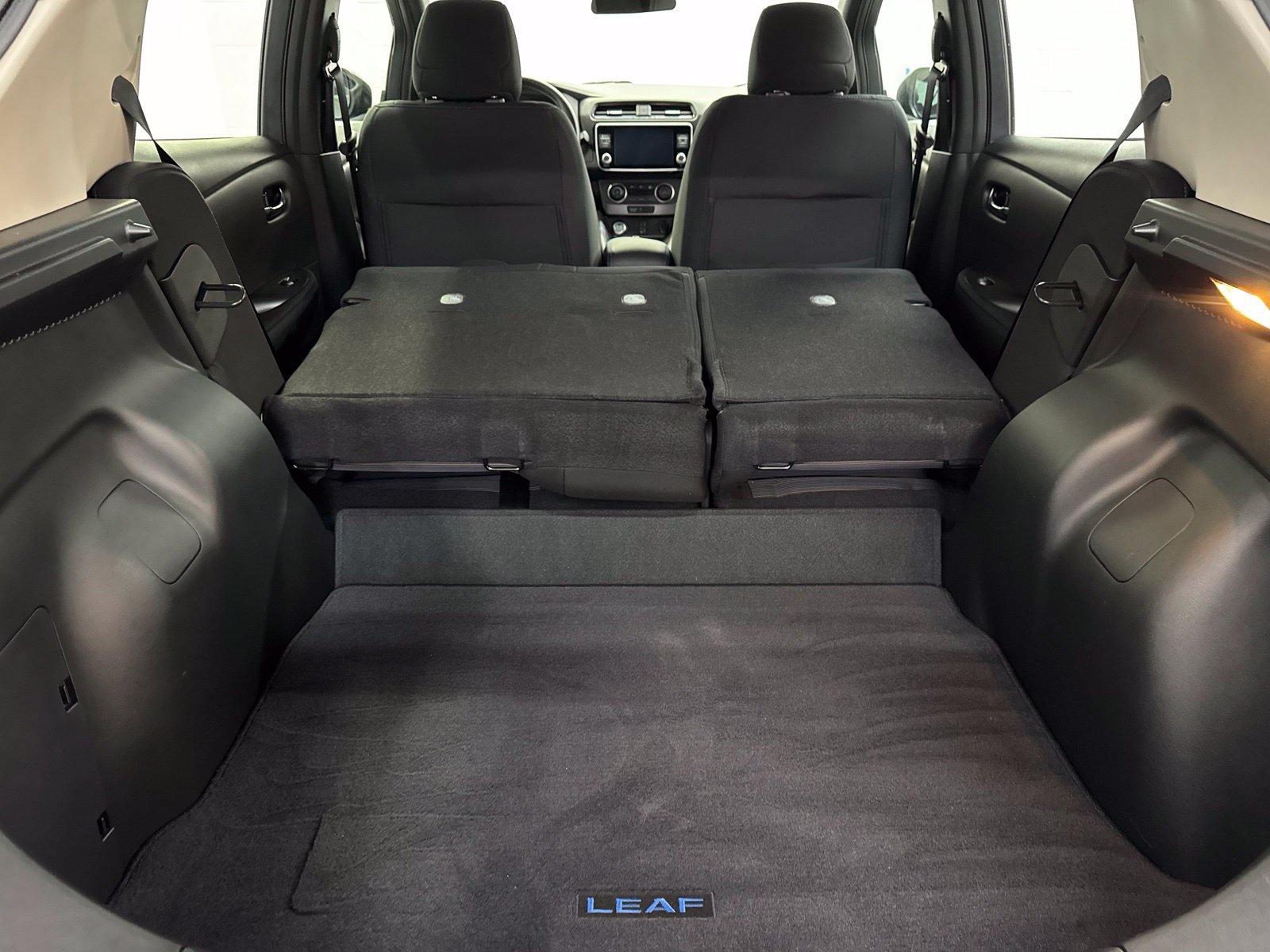 Certified 2023 Nissan Leaf S FWD image 42