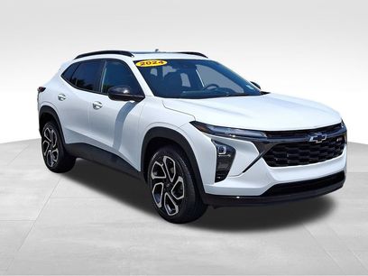 Used 2024 Chevrolet Trax RS w/ Sunroof Package