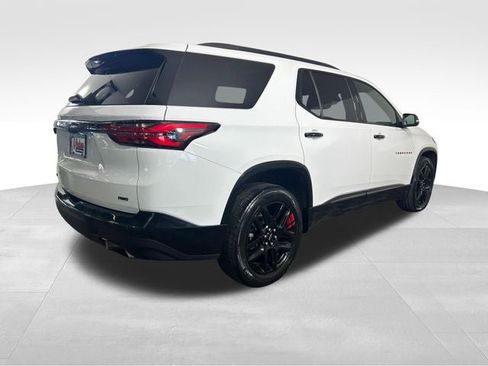 Used 2023 Chevrolet Traverse Premier w/ Redline Edition AWD/4WD image 7