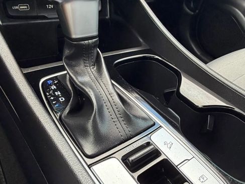 Used 2024 Hyundai Santa Cruz SEL w/ Activity Package image 23