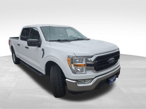 Used 2021 Ford F150 XLT w/ Equipment Group 301A Mid AWD/4WD image 9