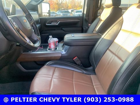 Used 2024 Chevrolet Silverado 2500 High Country w/ Z71 Off-Road Package image 18