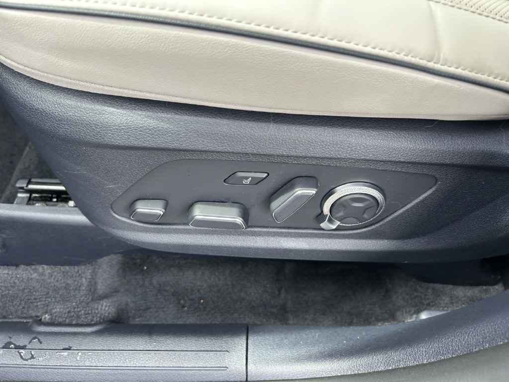 Certified 2024 Hyundai Palisade Calligraphy FWD image 25
