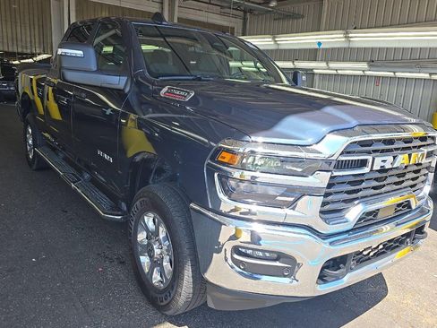 Used 2026 RAM 2500 Big Horn AWD/4WD image 2