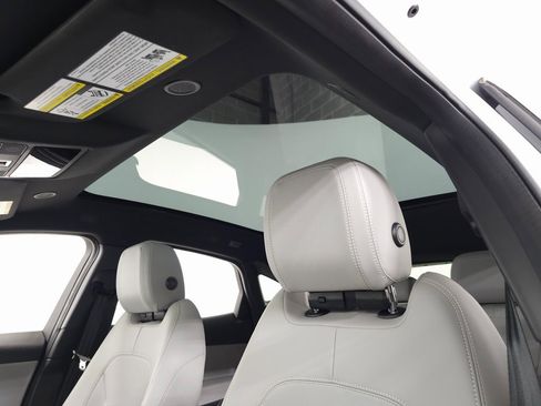 Used 2024 Jaguar E-PACE R-Dynamic SE image 16