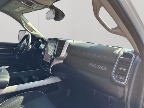 Used 2024 RAM 3500 Laramie image 12