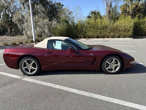 Used 2003 Chevrolet Corvette Base w/ Preferred Equipment Group1 image 2