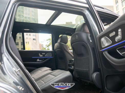 Used 2020 Mercedes-Benz GLS 580 4MATIC image 19