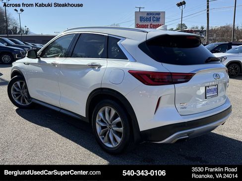 Used 2021 INFINITI QX50 Essential w/ Convenience Package image 6