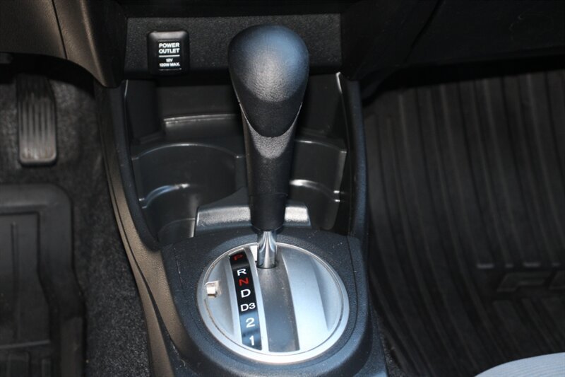 Used 2010 Honda Fit image 8