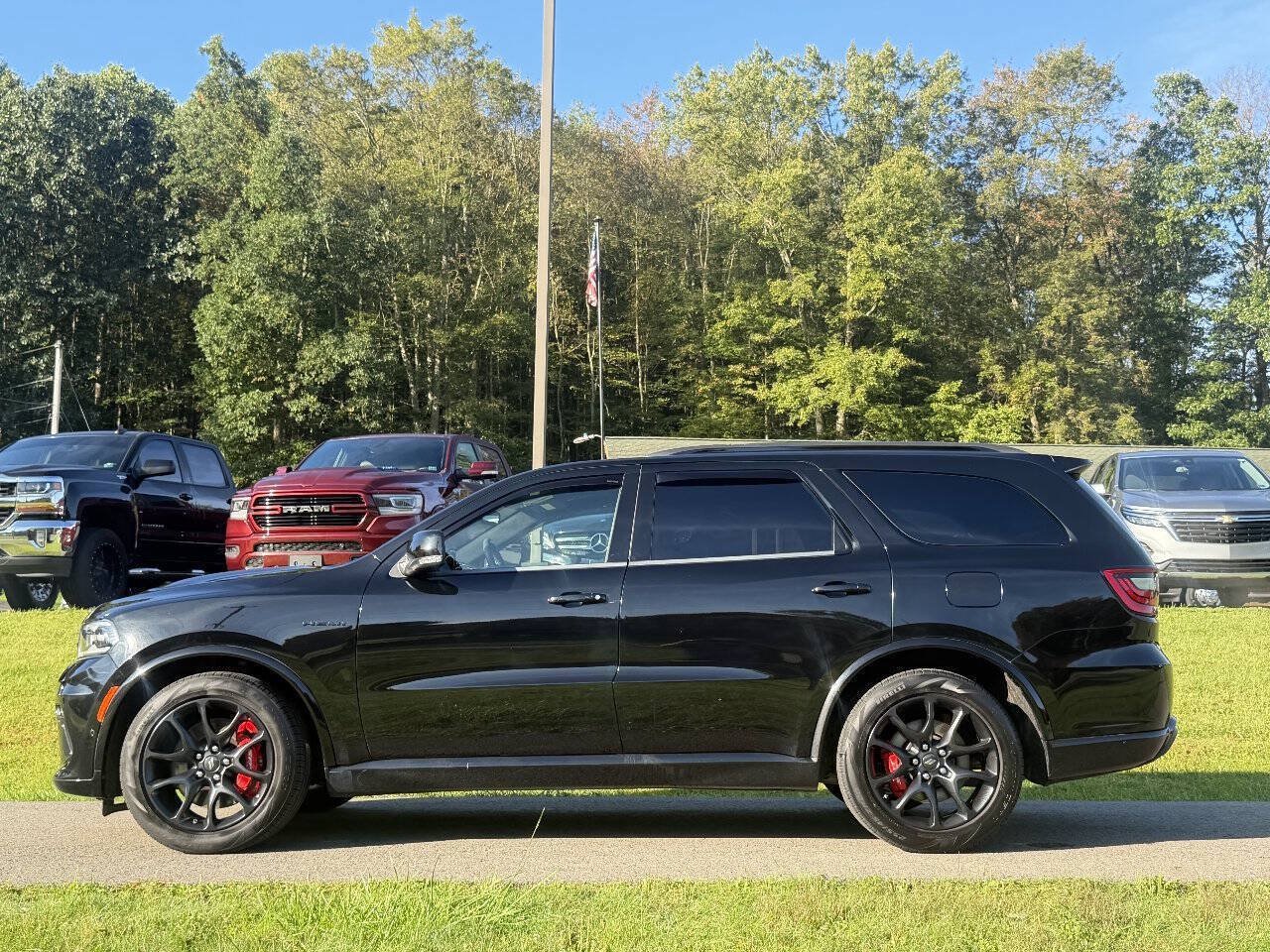 Used 2023 Dodge Durango R/T AWD/4WD image 6
