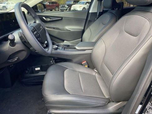 New 2025 Kia EV6 Light AWD/4WD image 12