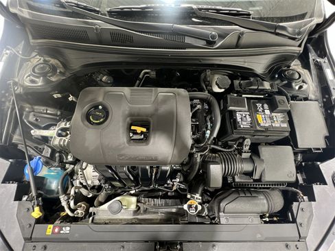 Used 2023 Kia Forte LXS image 24