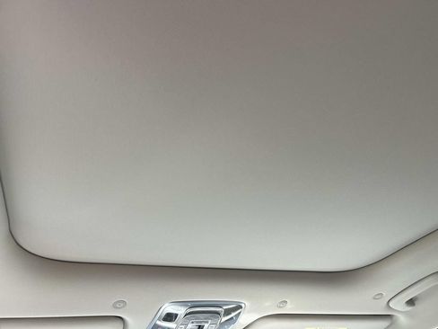 New 2027 Genesis GV70 2.5T Advanced AWD/4WD image 27
