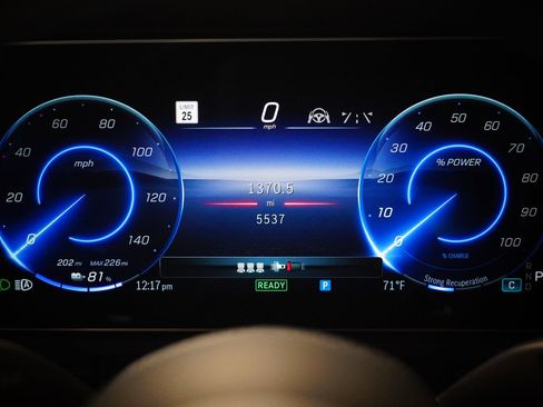 Certified 2025 Mercedes-Benz G 580 w/ EQ Technology image 18