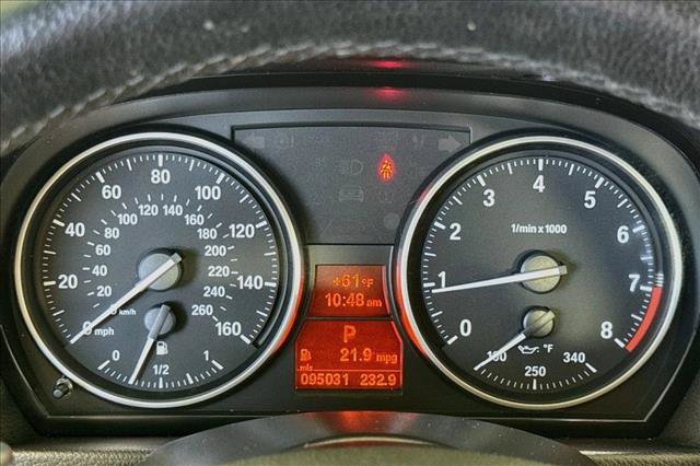 Used 2010 BMW 335i Sedan RWD image 12