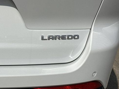 New 2026 Jeep Grand Cherokee L Laredo AWD/4WD image 10