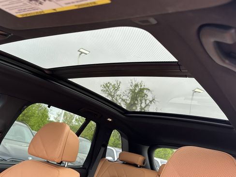 Used 2025 BMW X5 M60i image 29