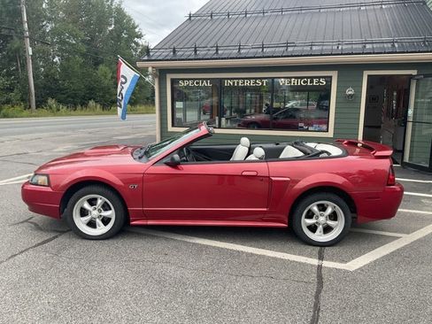 Used 2001 Ford Mustang GT Premium RWD image 12