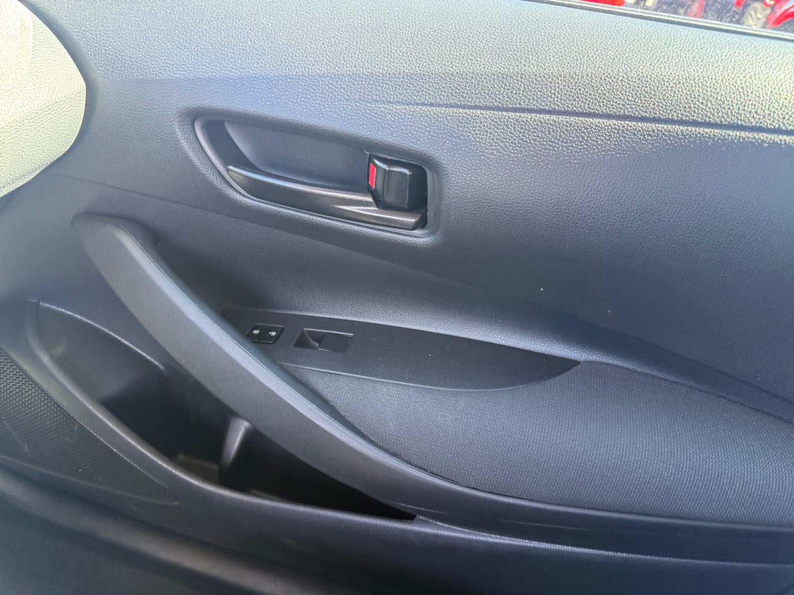 Used 2024 Toyota Corolla LE FWD image 16
