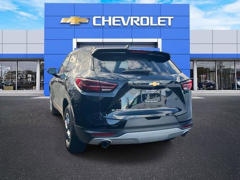 Certified 2025 Chevrolet Blazer LT image 5